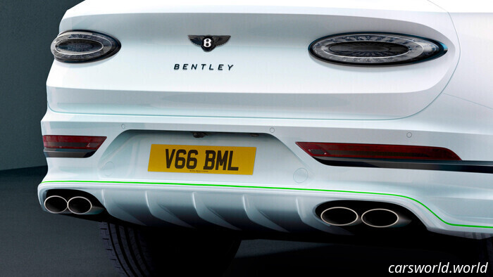 Bentley's Quickest SUV Ditches 4 Cylinders Yet Drifts with a Simple Button Press | Carscoops